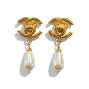 CHANEL Gold and Cream Pearl Turnlock Drop Earrings